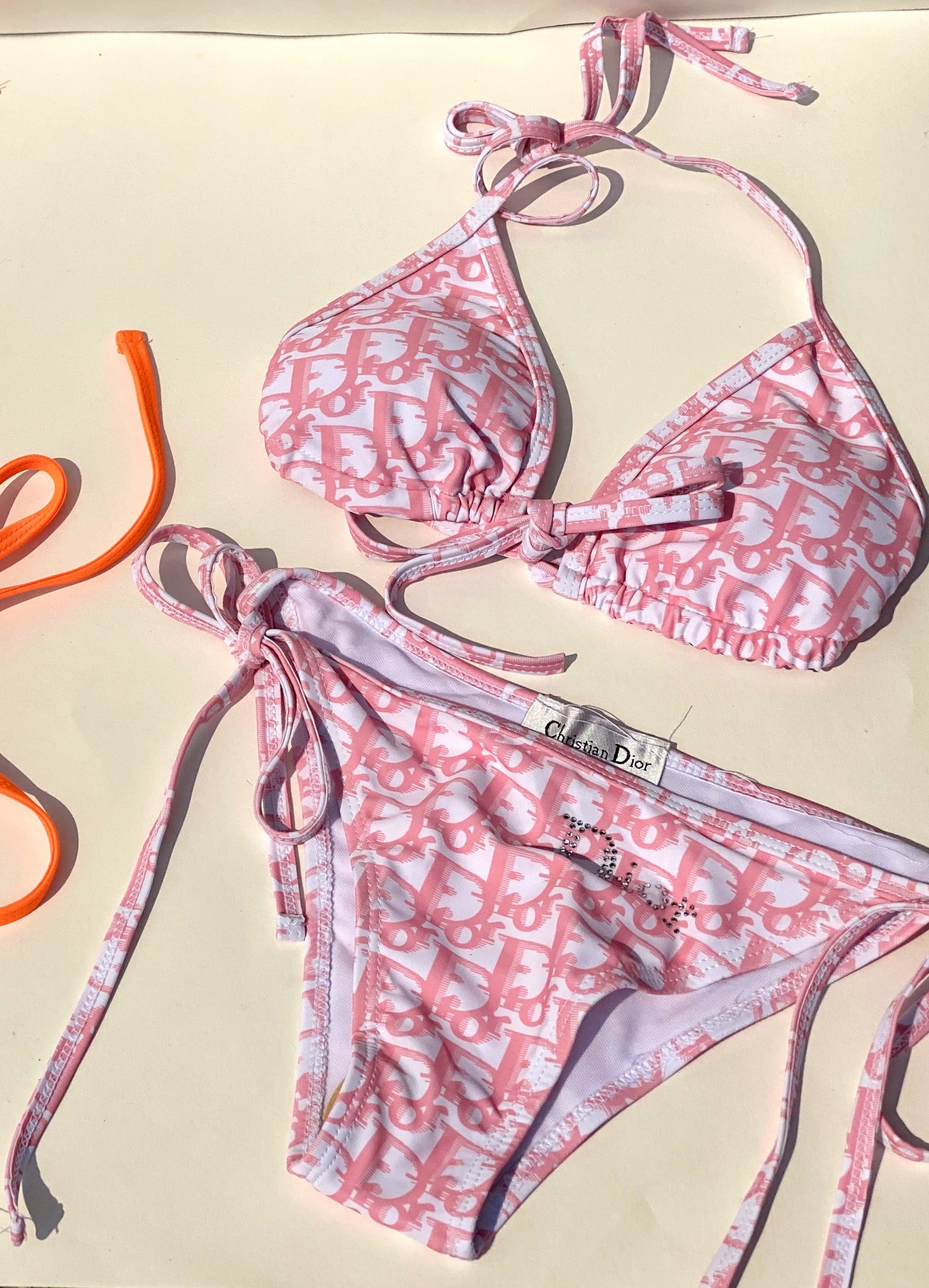 Christian Dior ピンク ロゴビキニ Dior Monogram Bikini – Early Era Vintage