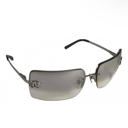 Chanel Sunglasses  image 0