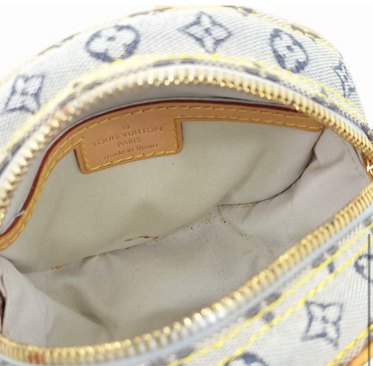 Louis Vuitton Mini Lin Round Coin Crossbody Bag – Vintage 2000